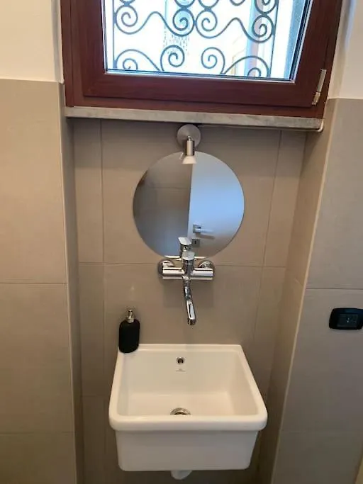Apartment La Finestra Sul Lago Di Como Italy