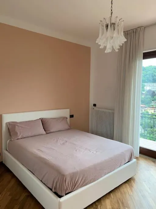 La Finestra Sul Lago Di Como Apartment