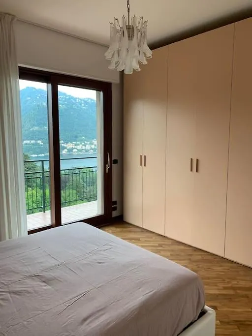 La Finestra Sul Lago Di Como Apartment