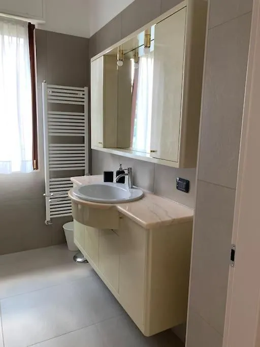 La Finestra Sul Lago Di Como Apartment